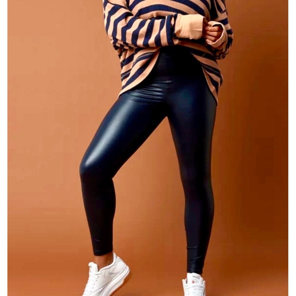 OFFLINE by Aerie Faux Leather Leggings Womens XS Black‎ Real Luxe Hi-Rise Edgy